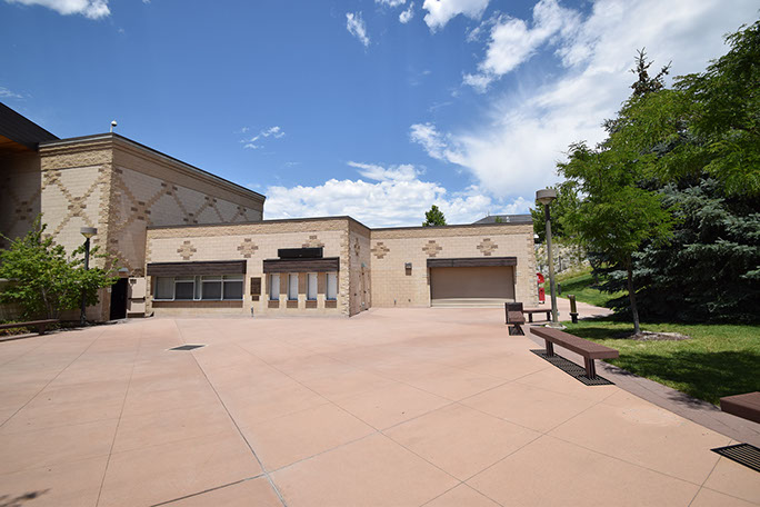 Sandy Amphitheater plaza and site landscaping