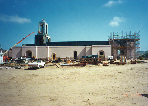 Newport Beach LDS Temple under construction